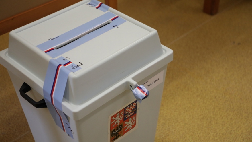 Bầu cử Tổng thống Séc: Người bị cách ly vì Covid-19 sẽ được bỏ phiếu sớm trên ô tô